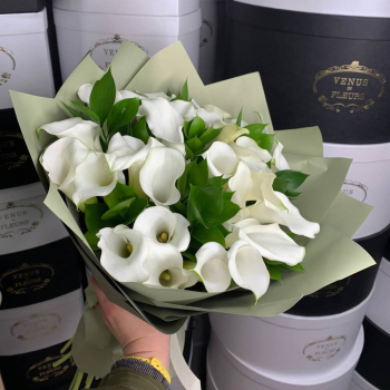 Букет белых калл - 29 шт.