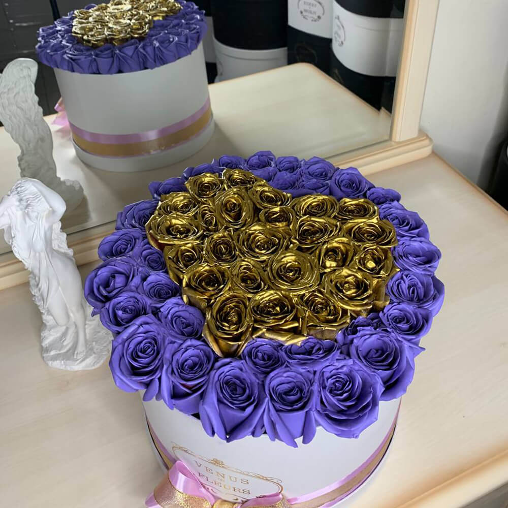 Красное сердце с синей окантовкой от 41 шт.