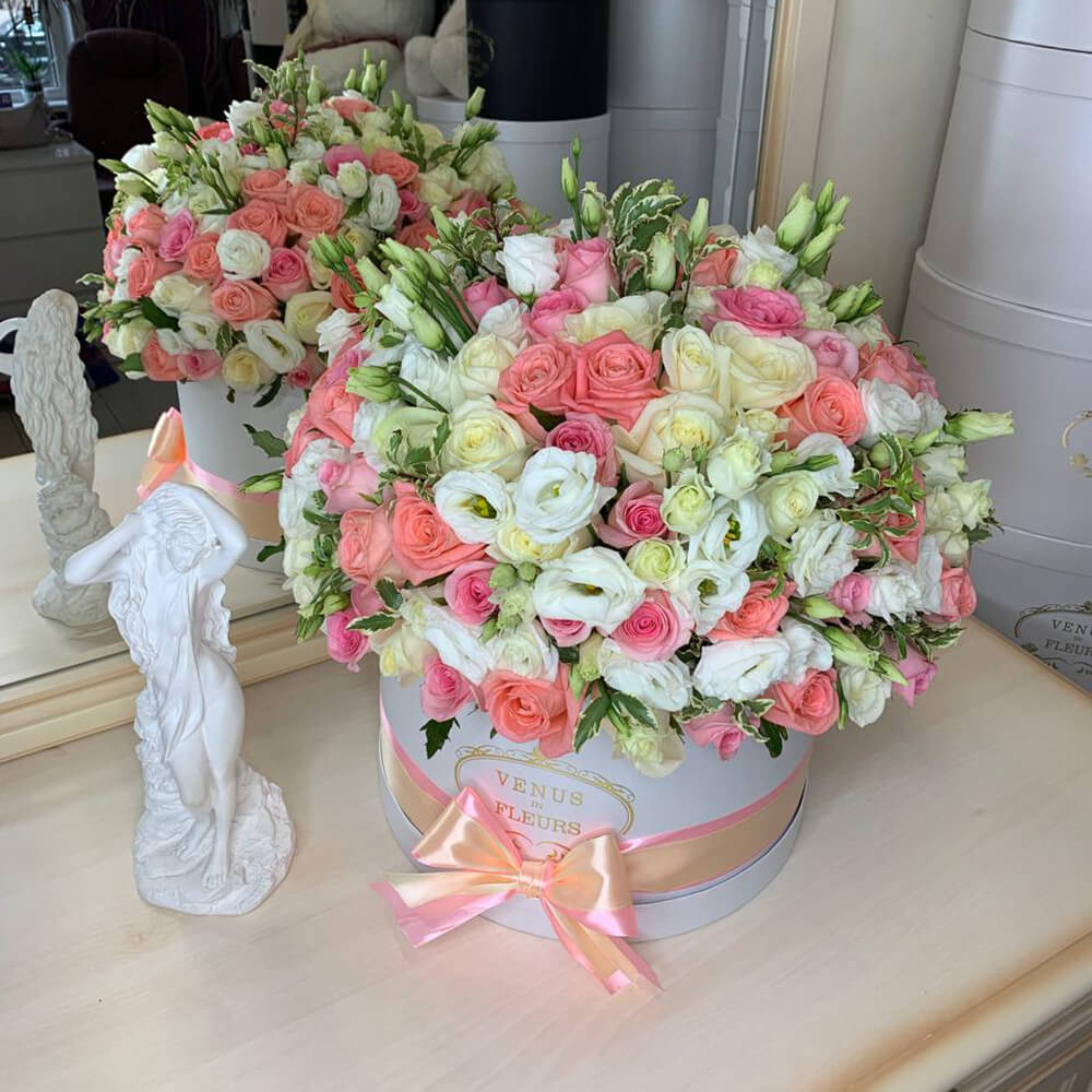 Розовые розы в миксе - 131 шт.