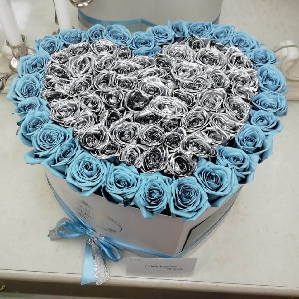 Серебряные розы с окантовкой (сердце) от 41 шт.