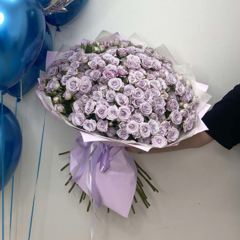 51 лавандовая кустовая роза в букете 51 лавандовая кустовая роза в букете