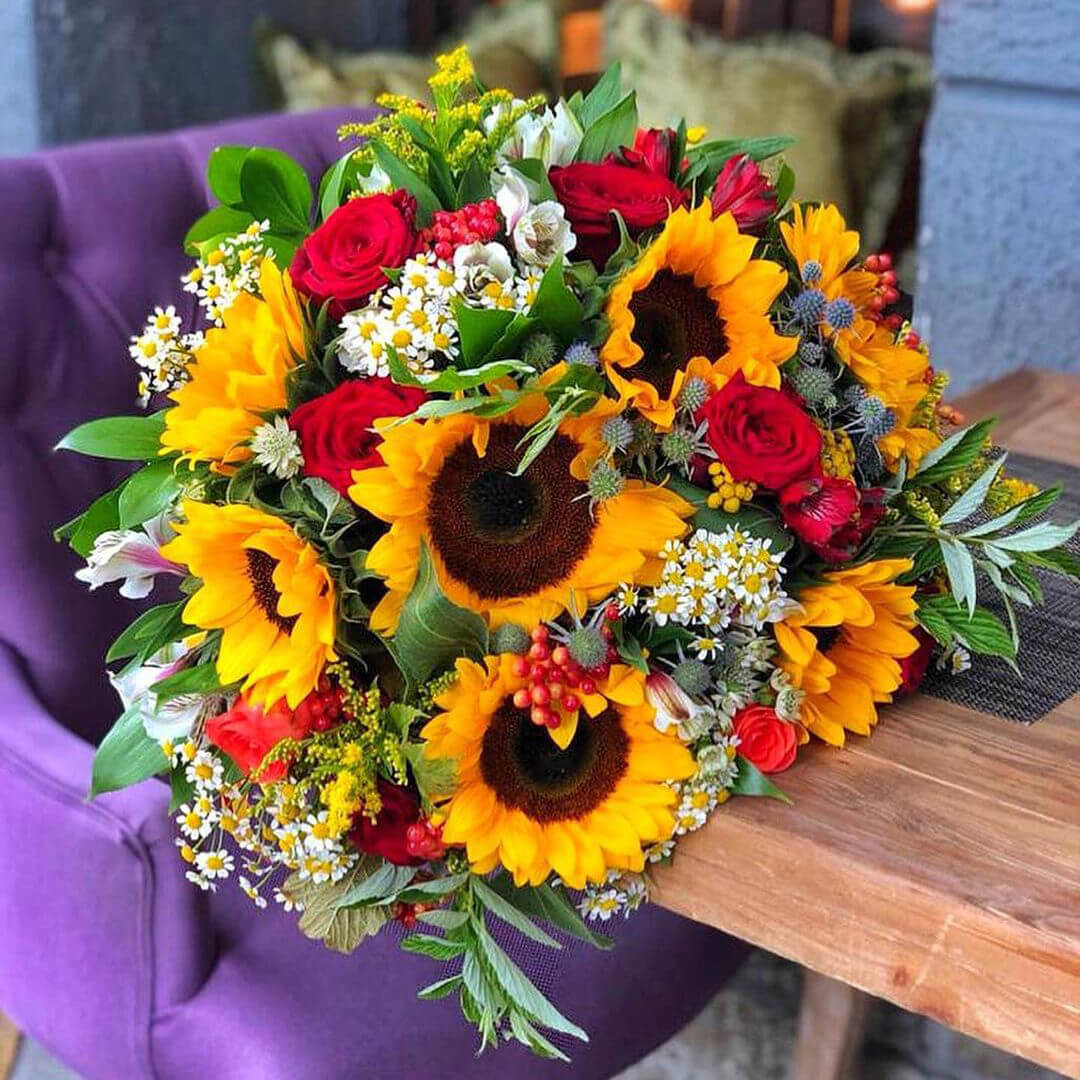 Venus in Fleurs - доставка цветов ручной работы Москва